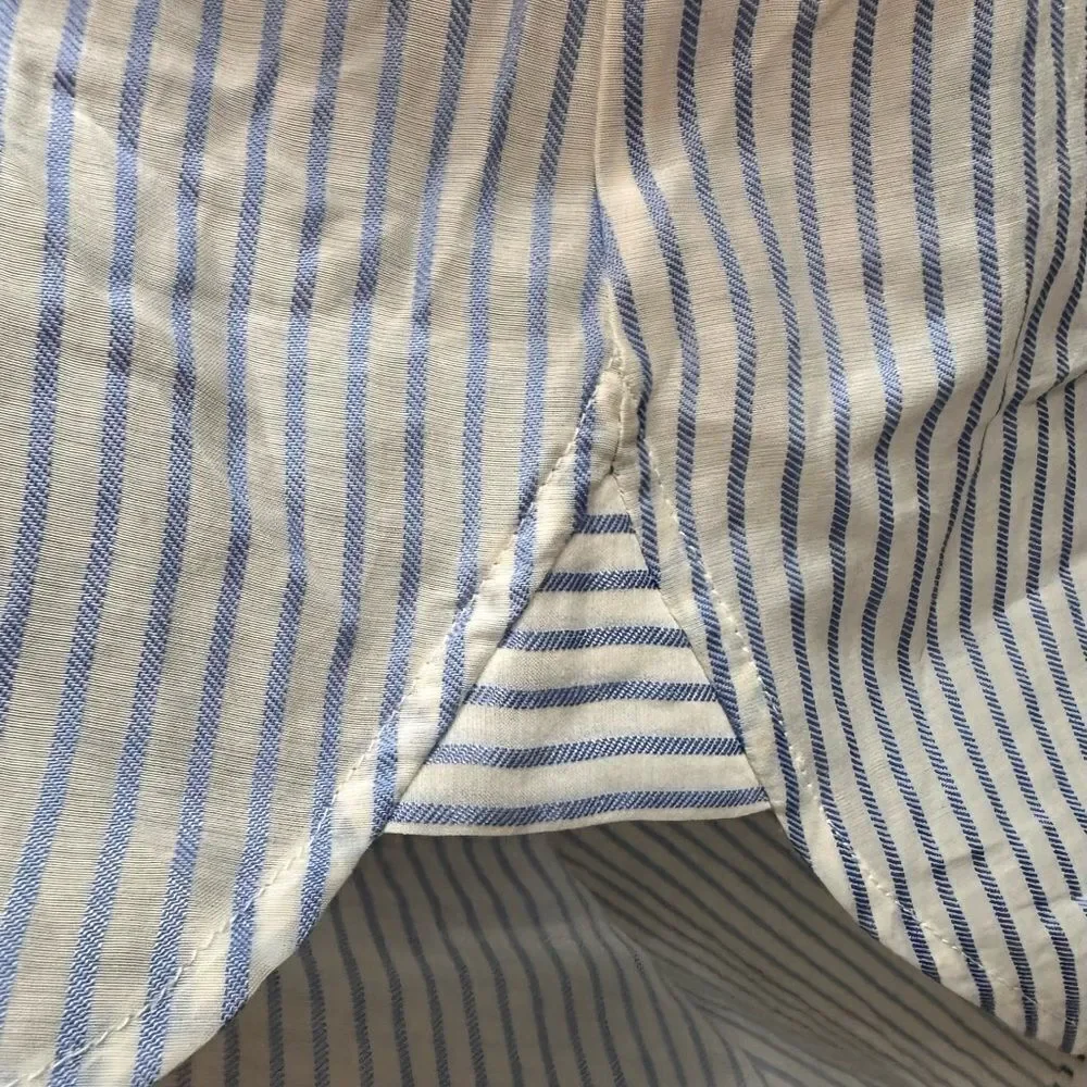 Frame NWT Pleated Clean Collared Chambray Striped Shirt Size S/M - Picture 5 of 8